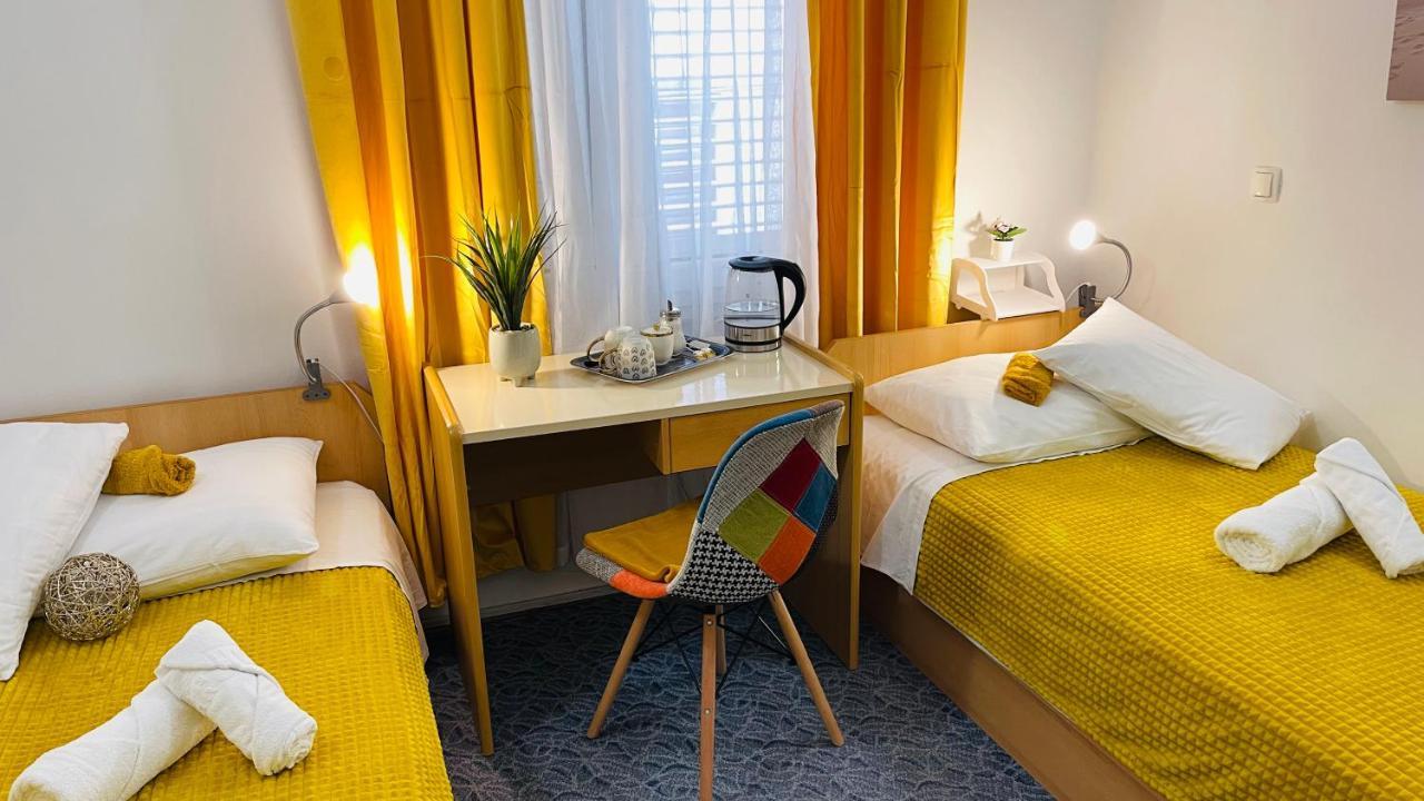Apartmens And Rooms Madunic V Split Extérieur photo