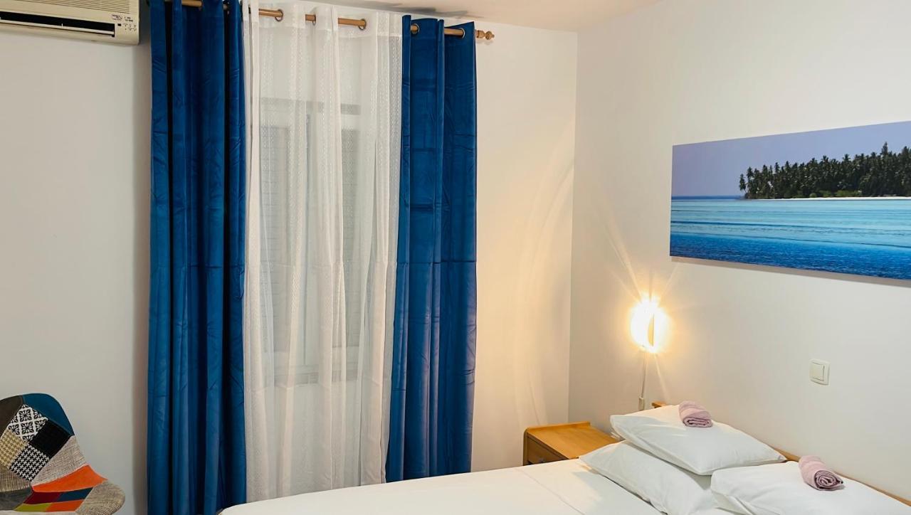 Apartmens And Rooms Madunic V Split Extérieur photo